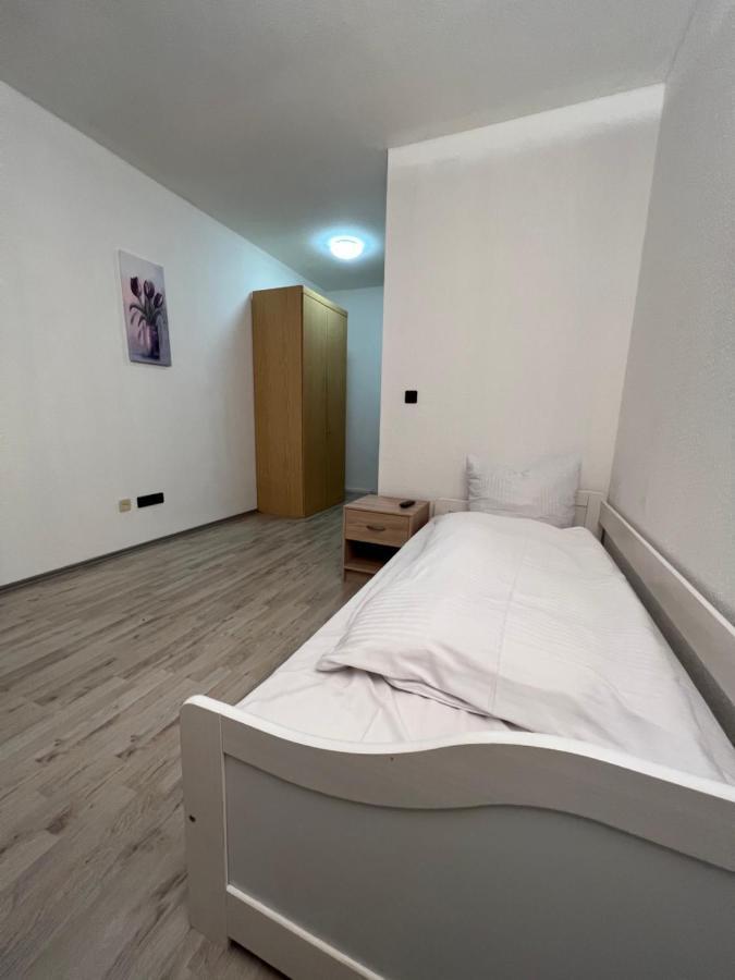 Hotel Zum Ruecking 노르트하임 외부 사진